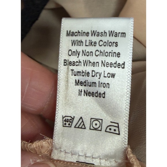 Coldwater Creek Black Eyelet Short Sleeve Cut-Out Blouse Women's Size XL/16 - Picture 7 of 9